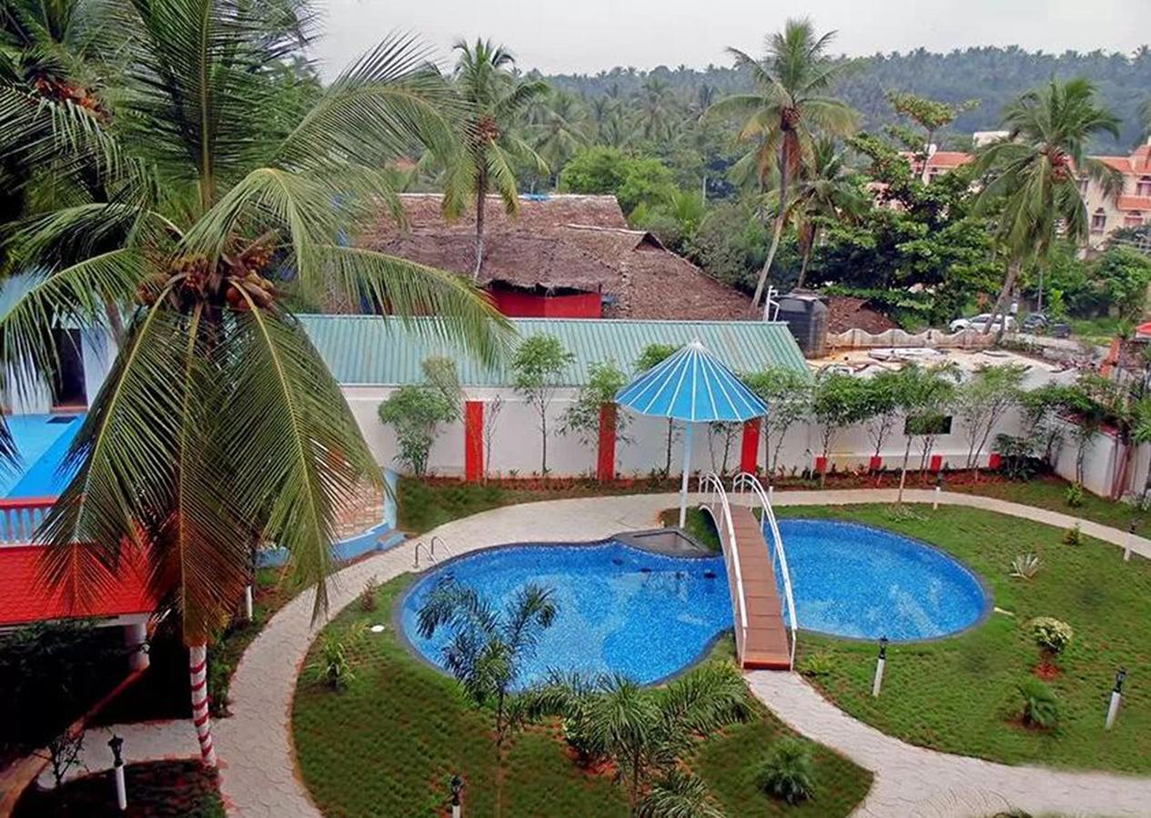 The Byke Puja Samudra Hotel Kovalam Kültér fotó